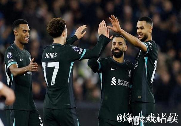 英超+欧冠第1！太强了！双冠王诞生，豪取10连胜